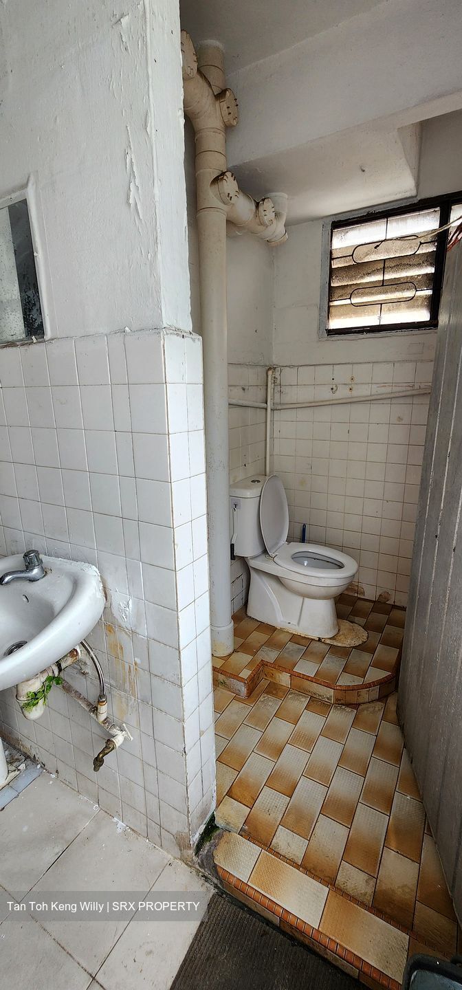Blk 352 Clementi Avenue 2 Shopping Centre (Clementi), HDB 3 Rooms #583348261